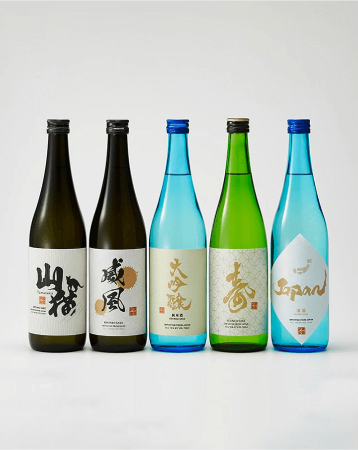 結露にも耐えられる耐水性と金属箔加工の組み合わせも！