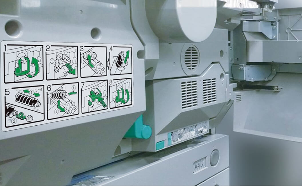 コピー機やレーザープリンタなどのOA機器の表示ラベル